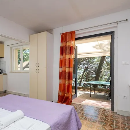 Antonia - Private Mini House * Marusici (Split-Dalmatia)
