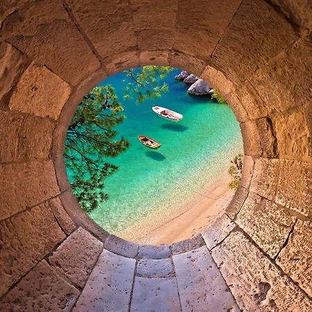 Semesterbostad Antonia - Private Mini House Marusici (Split-Dalmatia)