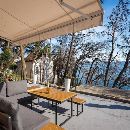 Antonia - Private Mini House Будинок відпочинку Marusici (Split-Dalmatia)