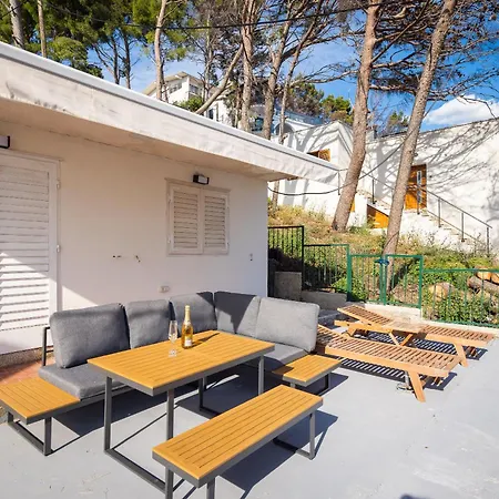 Antonia - Private Mini House Будинок відпочинку Marusici (Split-Dalmatia)